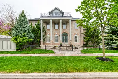 Duplex in Vaughan