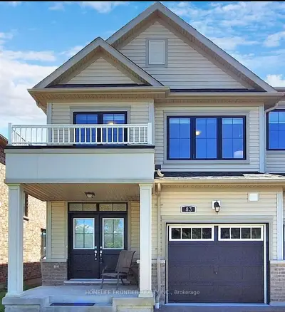 83 Alvin Pegg Drive, East Gwillimbury, On L9n 0r7