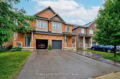 Semi-Detached in Newmarket