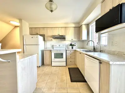2516 Bur Oak Avenue, Markham, On L6b 1h2