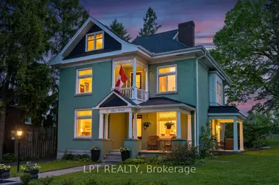 Detached in East Gwillimbury