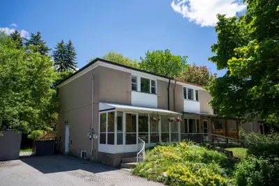 333 Neal Drive, Richmond Hill, On L4c 3l3