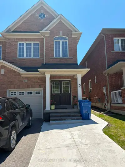 Semi-Detached in Newmarket