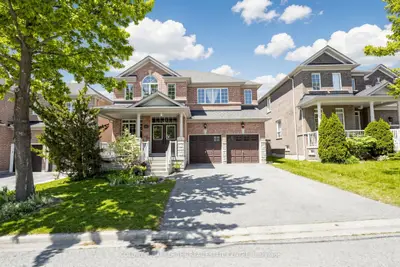 Detached in Newmarket