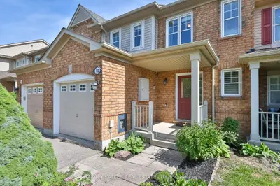 10 Dougherty Crescent, Whitchurch-stouffville, On L4a 0a3