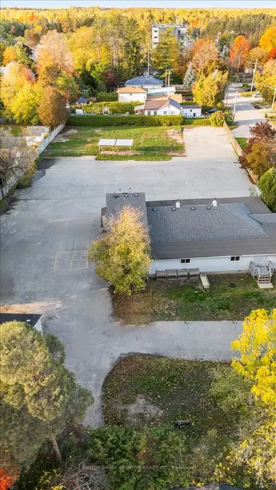 2044 25th Side Road, Innisfil, On L9s 1z2