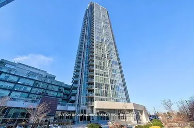 Condo Apartment in Vaughan