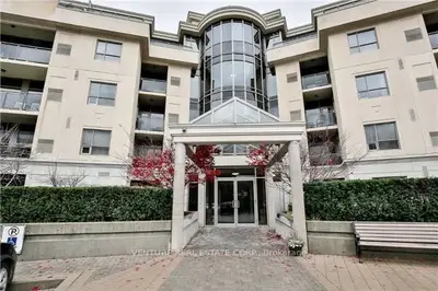 8201 Islington Avenue 224, Vaughan, On L4l 9s6