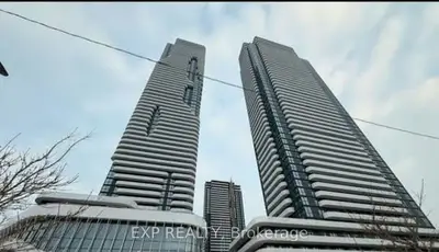 Condo Apartment in Vaughan