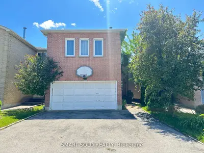 Detached in Vaughan