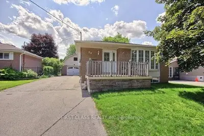 Detached in Aurora