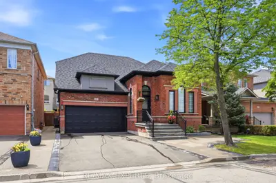 Detached in Vaughan