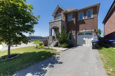 Detached in New Tecumseth