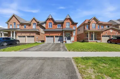 144 Gold Park Gate, Essa, On L3w 0l9