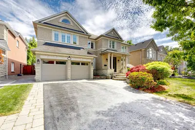 Detached in Aurora