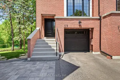 8050 Islington Avenue 13, Vaughan, On L4l 1w5
