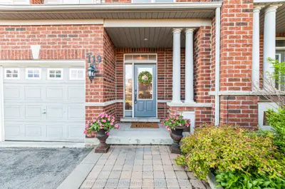 119 Thatcher Crescent, East Gwillimbury, On L9n 0b9