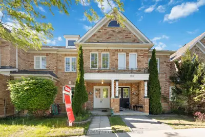 Att/Row/Townhouse in Markham