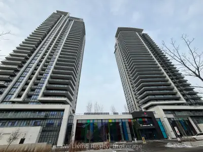 38 Gandhi Lane 2211, Markham, On L3t 0g9