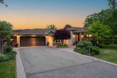 Detached in Vaughan