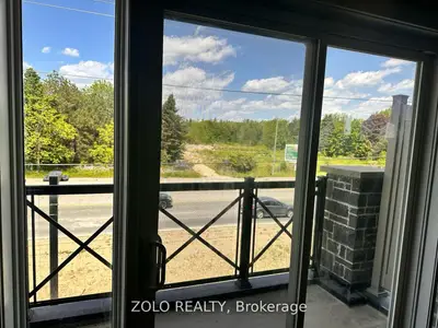 Condo Townhouse in Markham