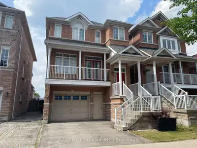 Detached in Markham