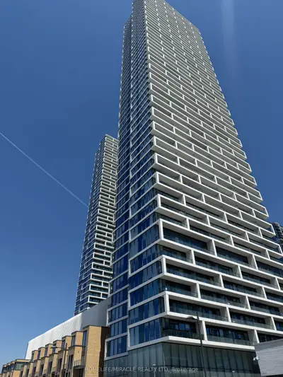 Condo Apartment in Vaughan
