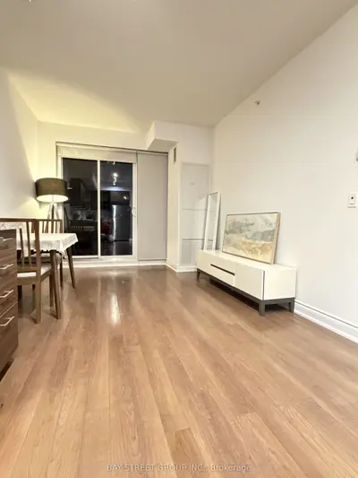Condo Apartment in Markham