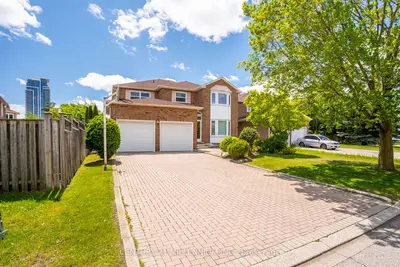 50 Piccadilly Road, Richmond Hill, On L4b 1s8