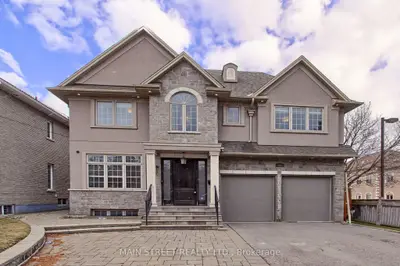 Detached in Vaughan