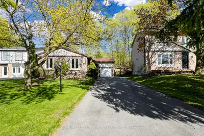 Detached in Newmarket