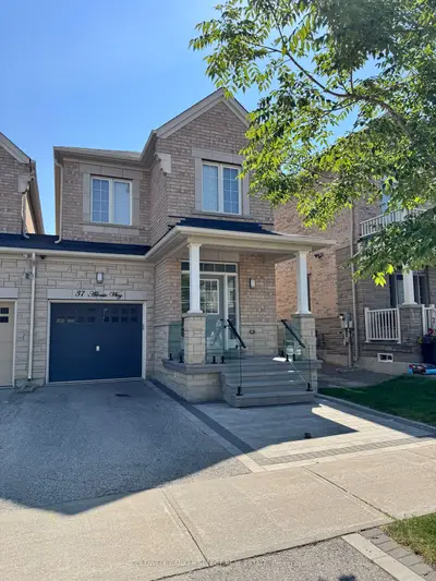 Att/Row/Townhouse in Vaughan