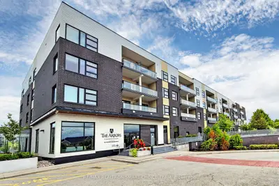 Condo Apartment in Aurora