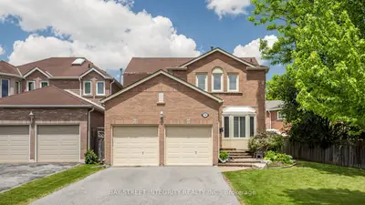 Detached in Vaughan