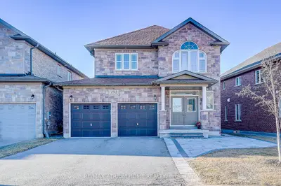 Detached in Bradford West Gwillimbury