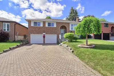 Detached in Bradford West Gwillimbury