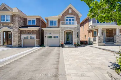 Detached in Aurora