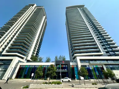 Condo Apartment in Markham
