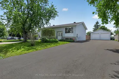 Detached in Innisfil