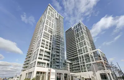 Condo Apartment in Vaughan