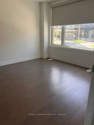 Att/Row/Townhouse in Markham