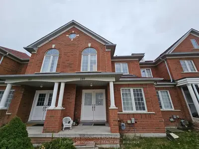 Att/Row/Townhouse in Markham