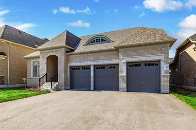 28 Bellflower Crescent, Adjala-tosorontio, On L0g 1w0