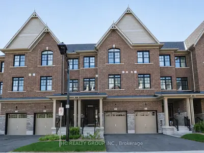 Att/Row/Townhouse in Markham