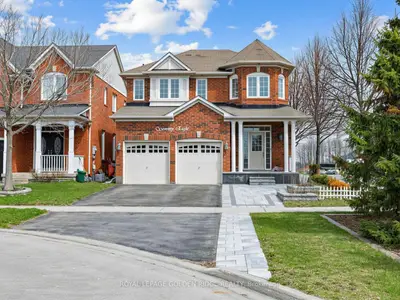 Detached in Newmarket