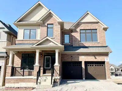 Detached in Bradford West Gwillimbury