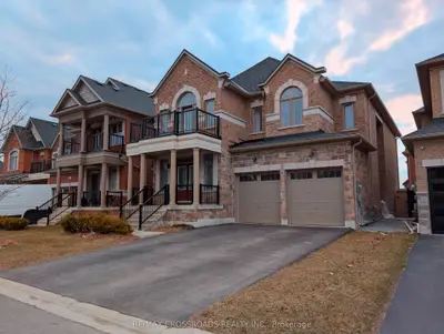 Detached in East Gwillimbury