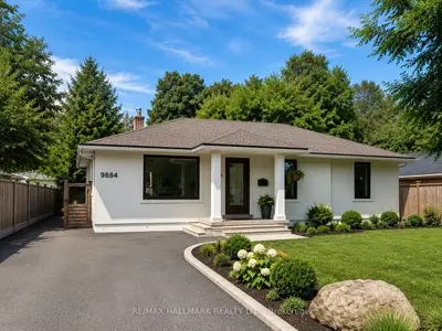 Detached in Richmond Hill
