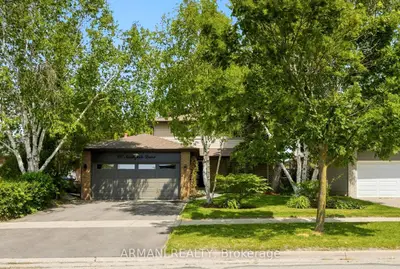 Detached in Bradford West Gwillimbury