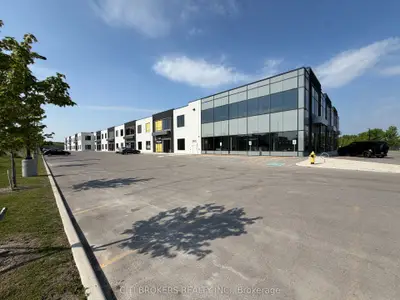 45 Eric T Smith Way 11, Aurora, On L4g 7c6